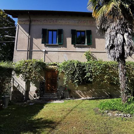Curt Da Beta - Casa Vacanze Con Giardino In Corte Del XVIII Secolo Malnate Kültér fotó