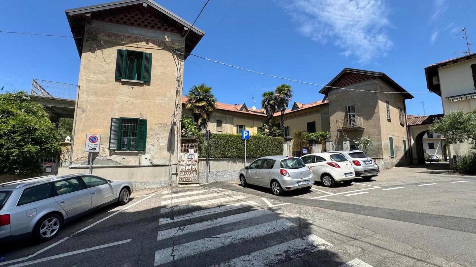 Curt Da Beta - Casa Vacanze Con Giardino In Corte Del XVIII Secolo Malnate Kültér fotó
