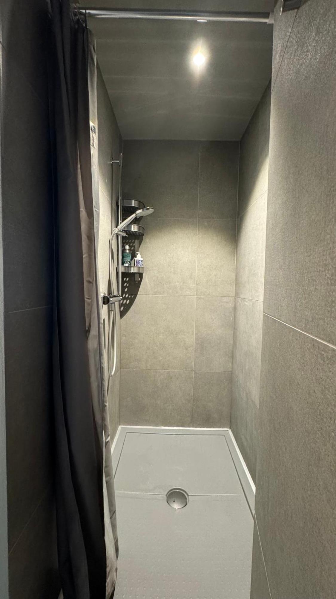 Curt Da Beta - Casa Vacanze Con Giardino In Corte Del XVIII Secolo Malnate Kültér fotó